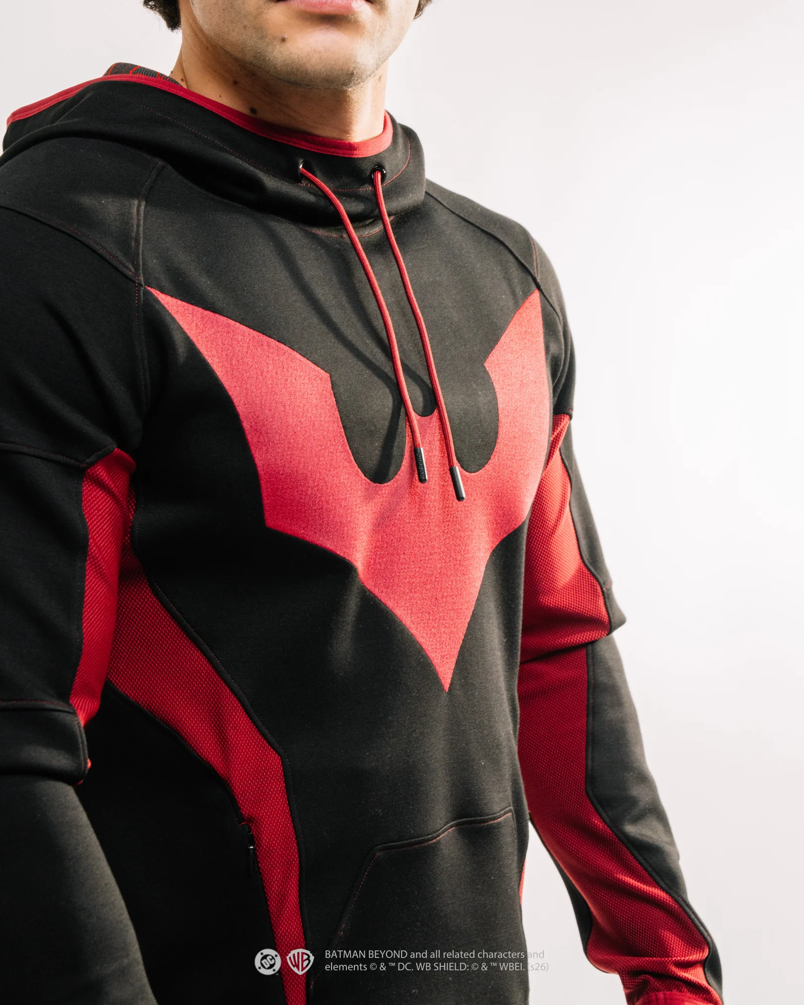 BATMAN⢠BEYOND Limited Edition Performance Bundle - Image 4