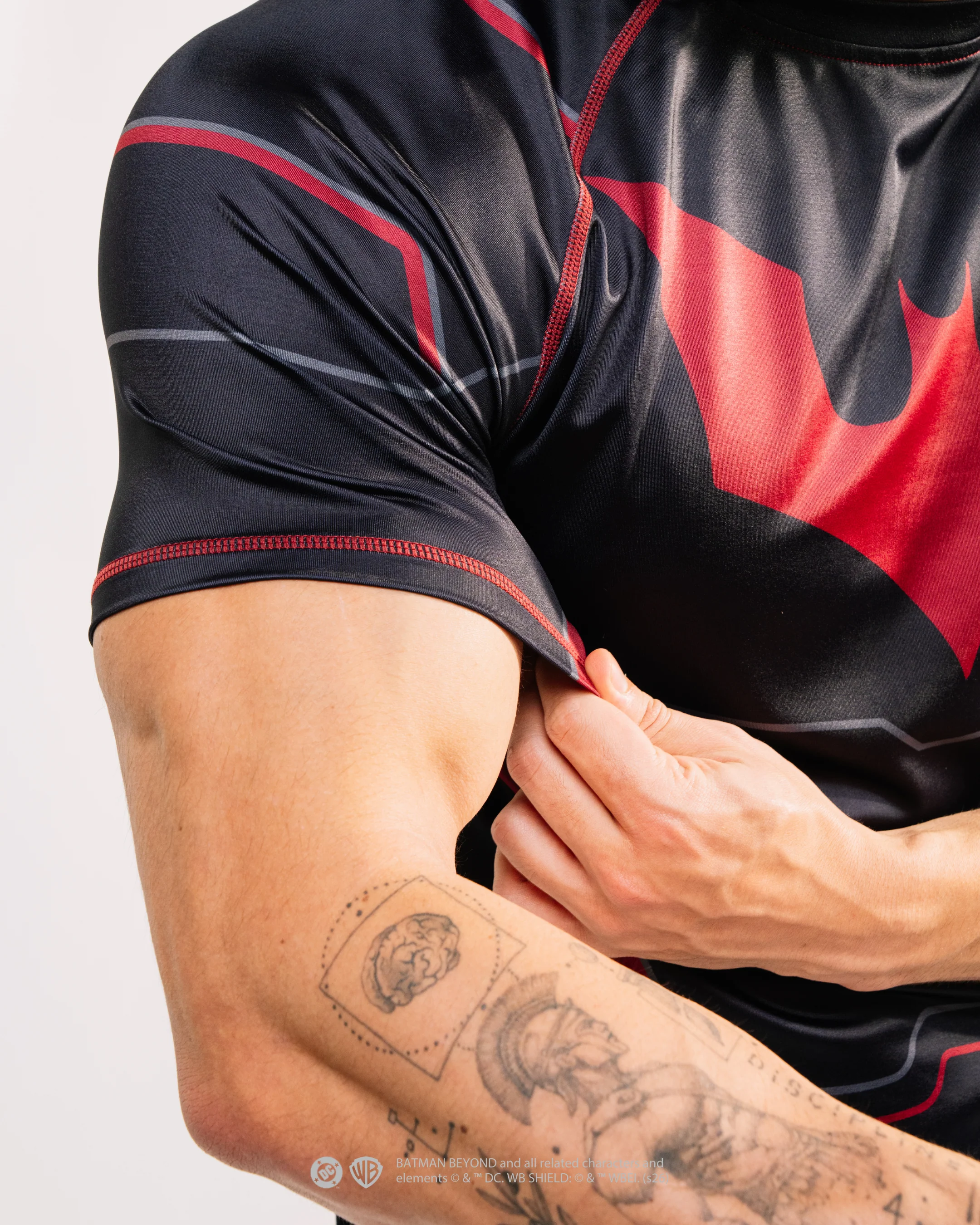 BATMAN™ BEYOND Short Sleeve MMA Rash Guard - Image 5