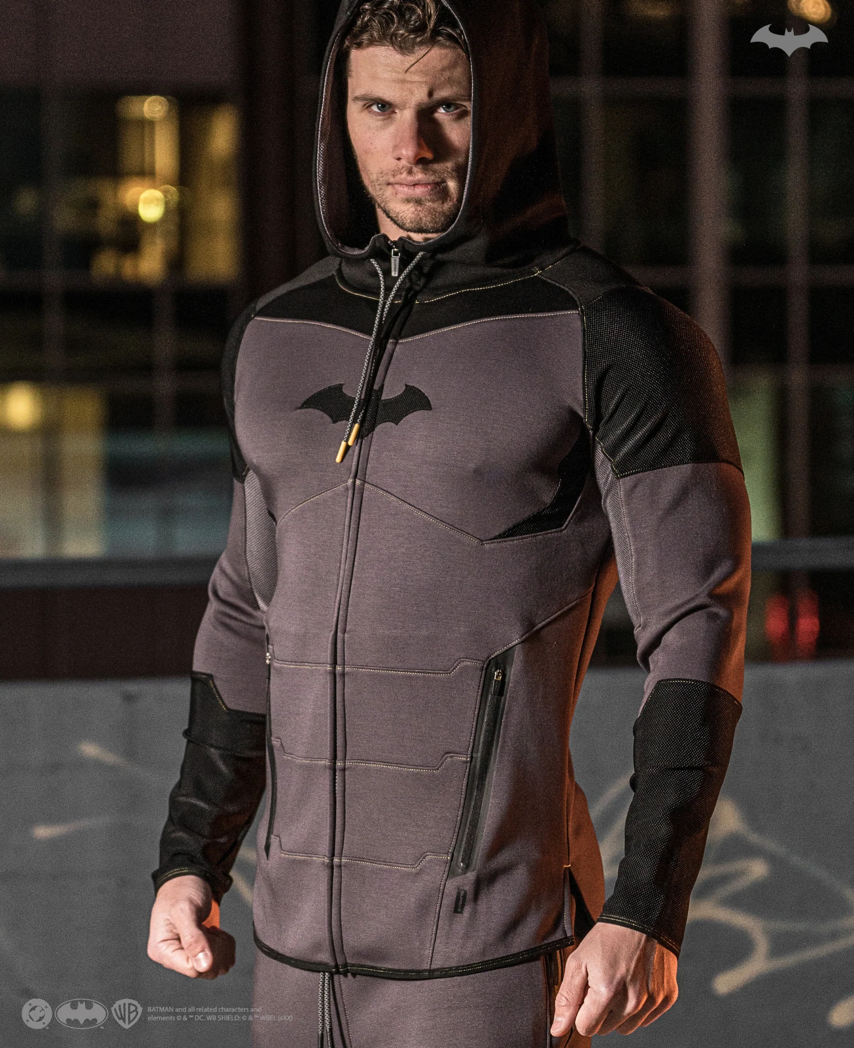 BATMAN Limited Edition Utility Performance Hoodie 1 of 999 - Image 13