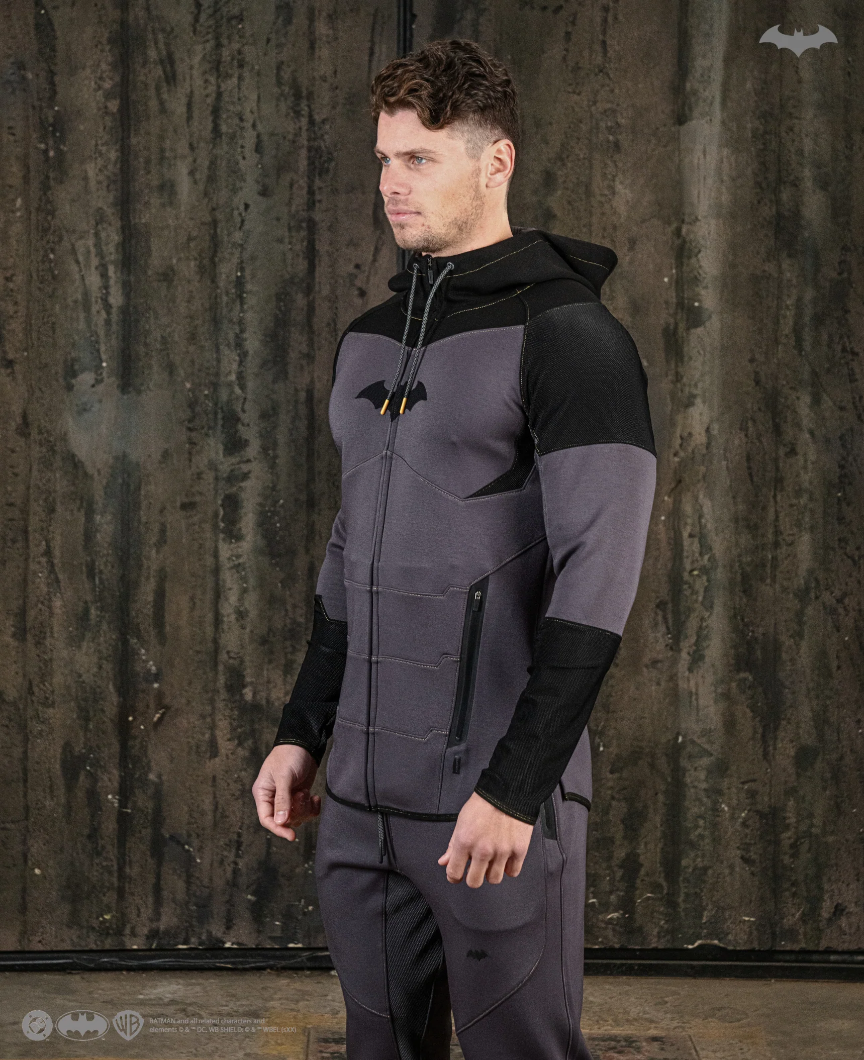 BATMAN Limited Edition Utility Performance Hoodie 1 of 999 - Image 14