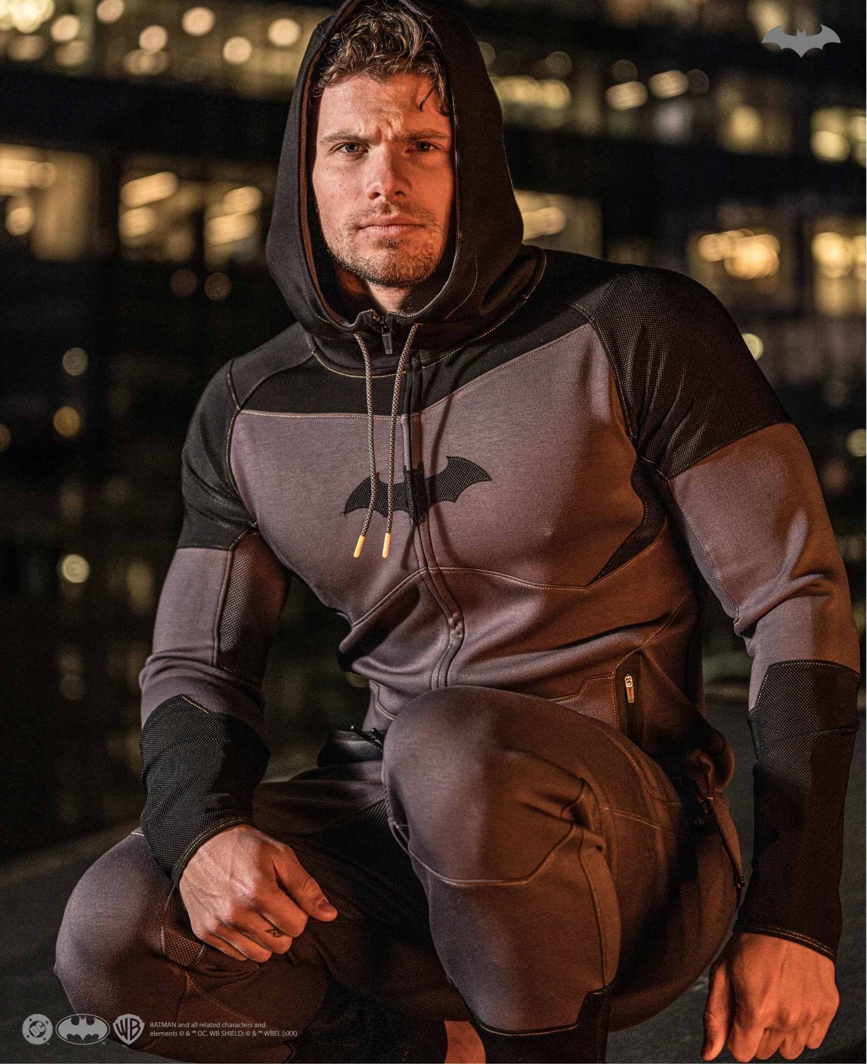 BATMAN Limited Edition Utility Performance Hoodie 1 of 999 - Image 3