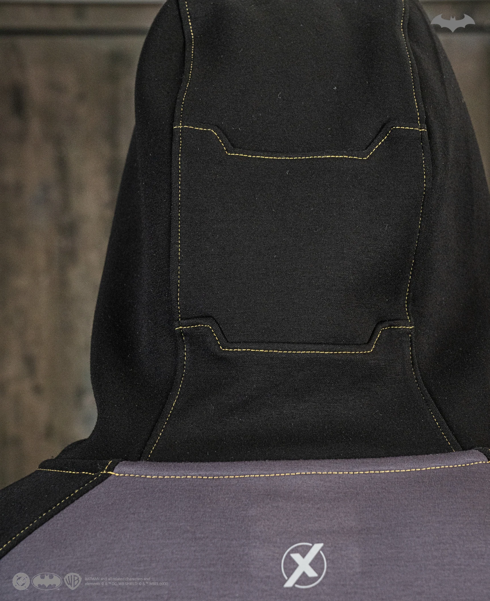 BATMAN Limited Edition Utility Performance Hoodie 1 of 999 - Image 6