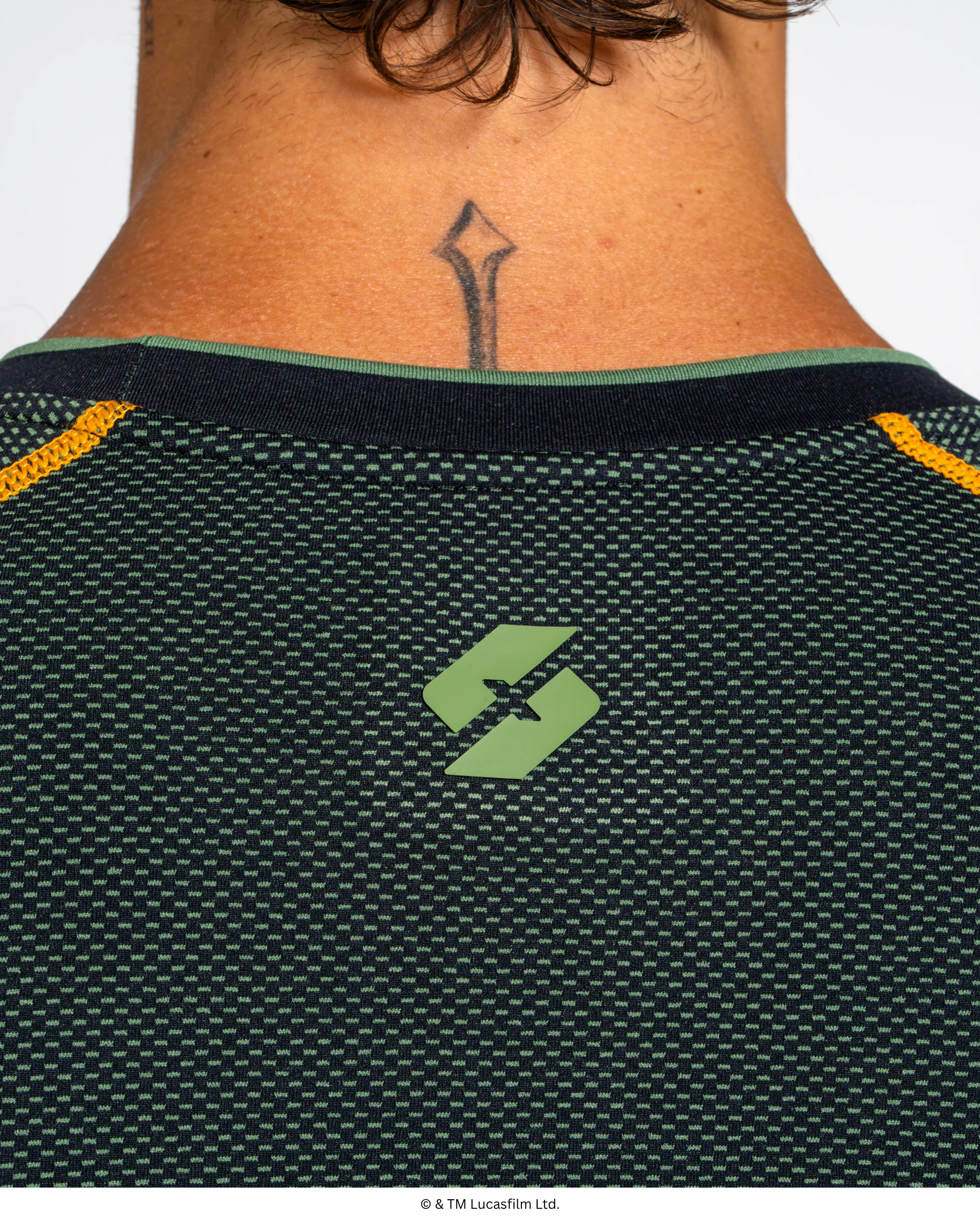BOBA FETT Super Suit™ Compression Short Sleeve - Image 7