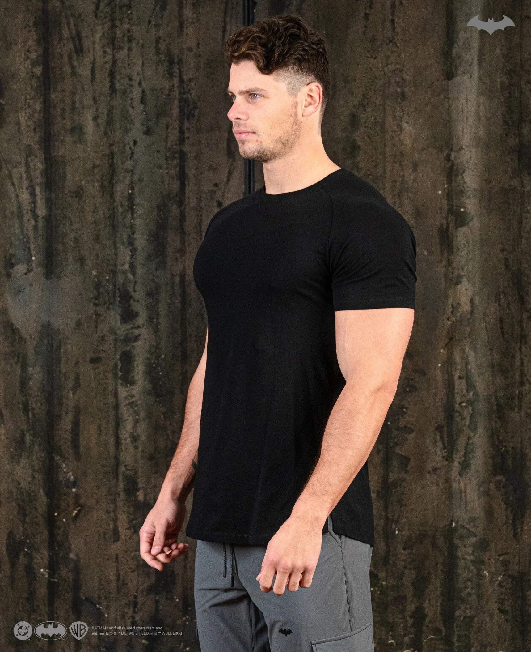 BRUCE WAYNE Essential Short Sleeve - Arkham Black - Image 5