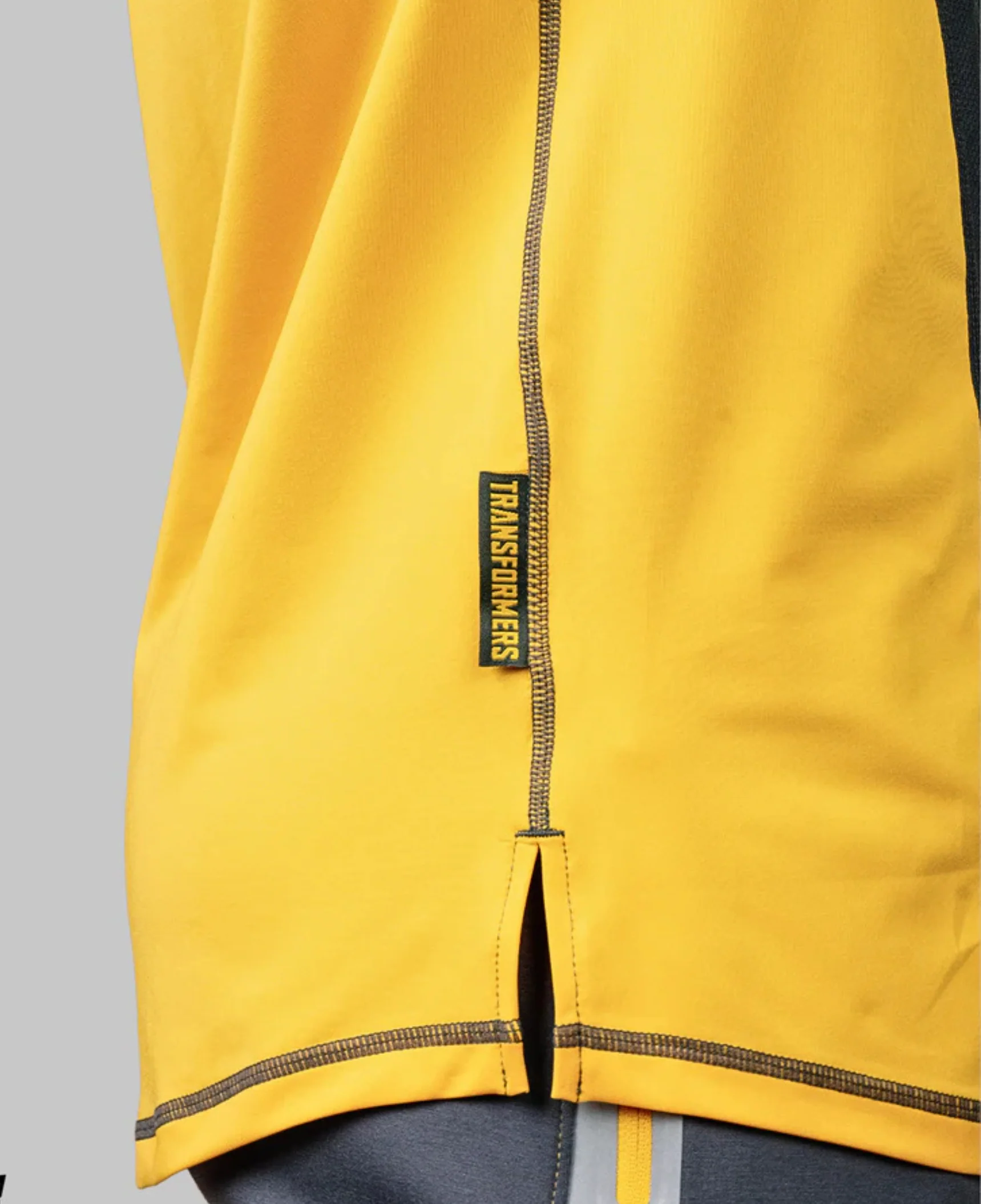 BUMBLEBEE Performance Short Sleeve - Image 9