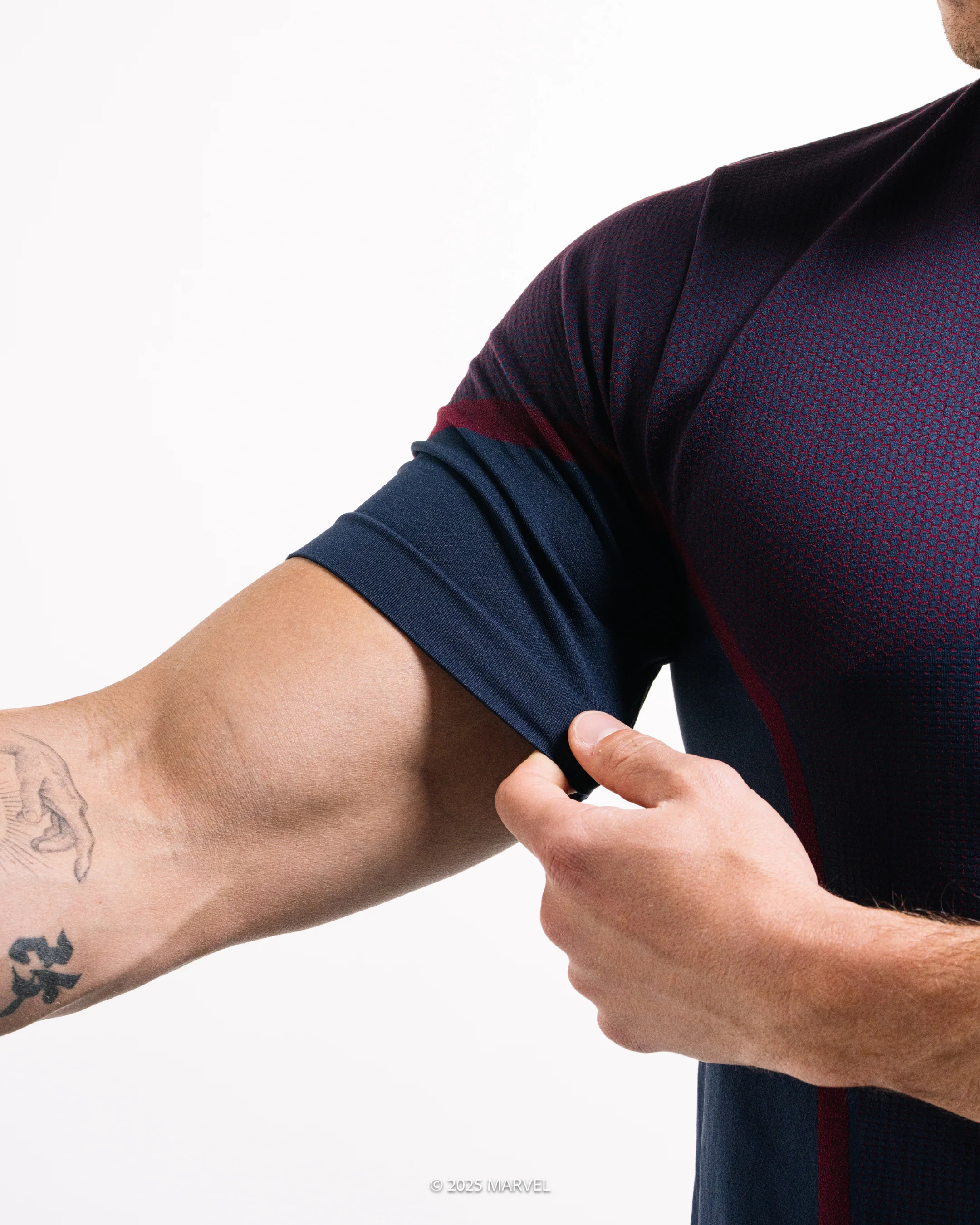 Captain America Super Suitâ„¢ Compression Short Sleeve - Image 12
