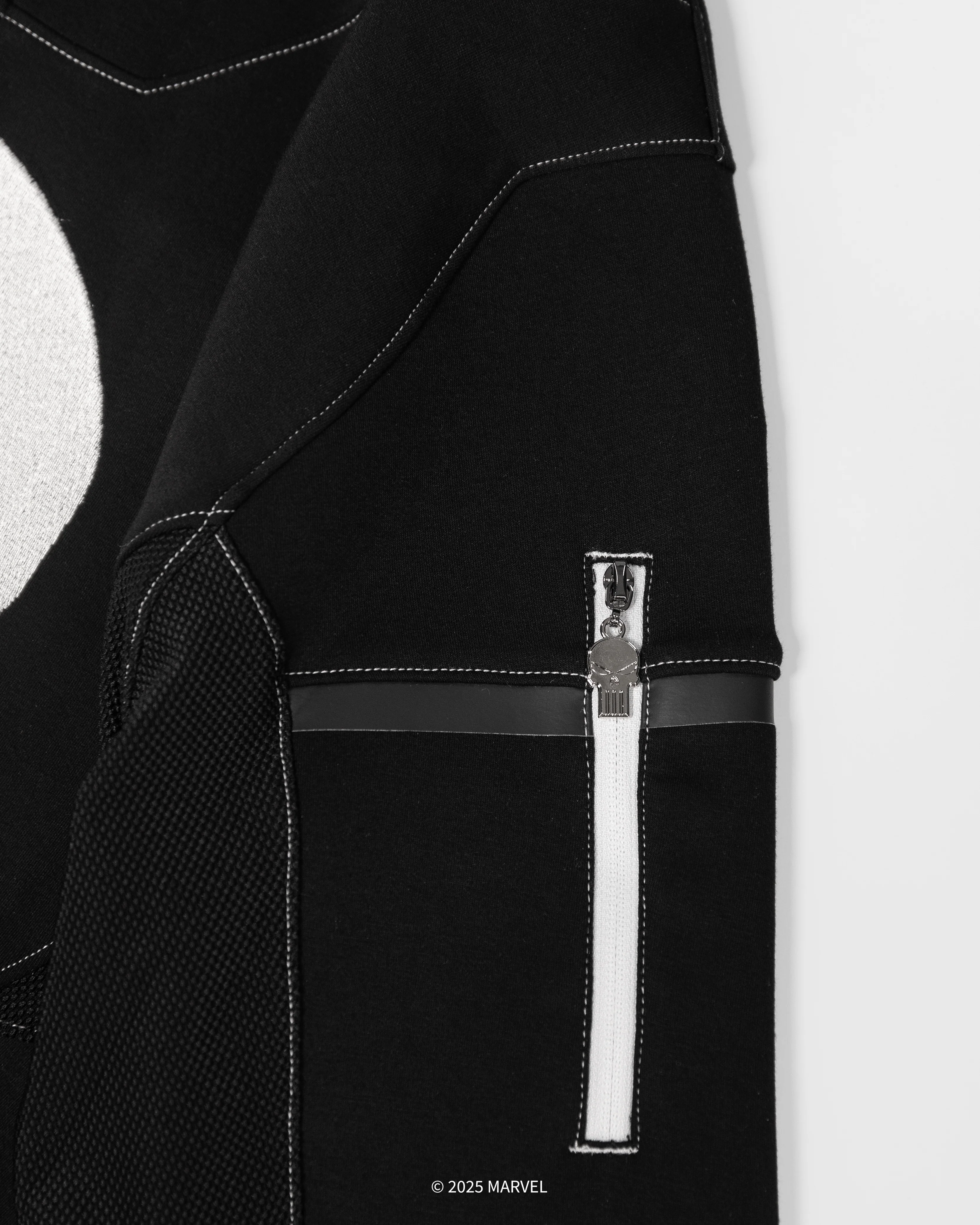 Marvel’s Punisher Limited Edition Tactical Performance Hoodie - Image 13