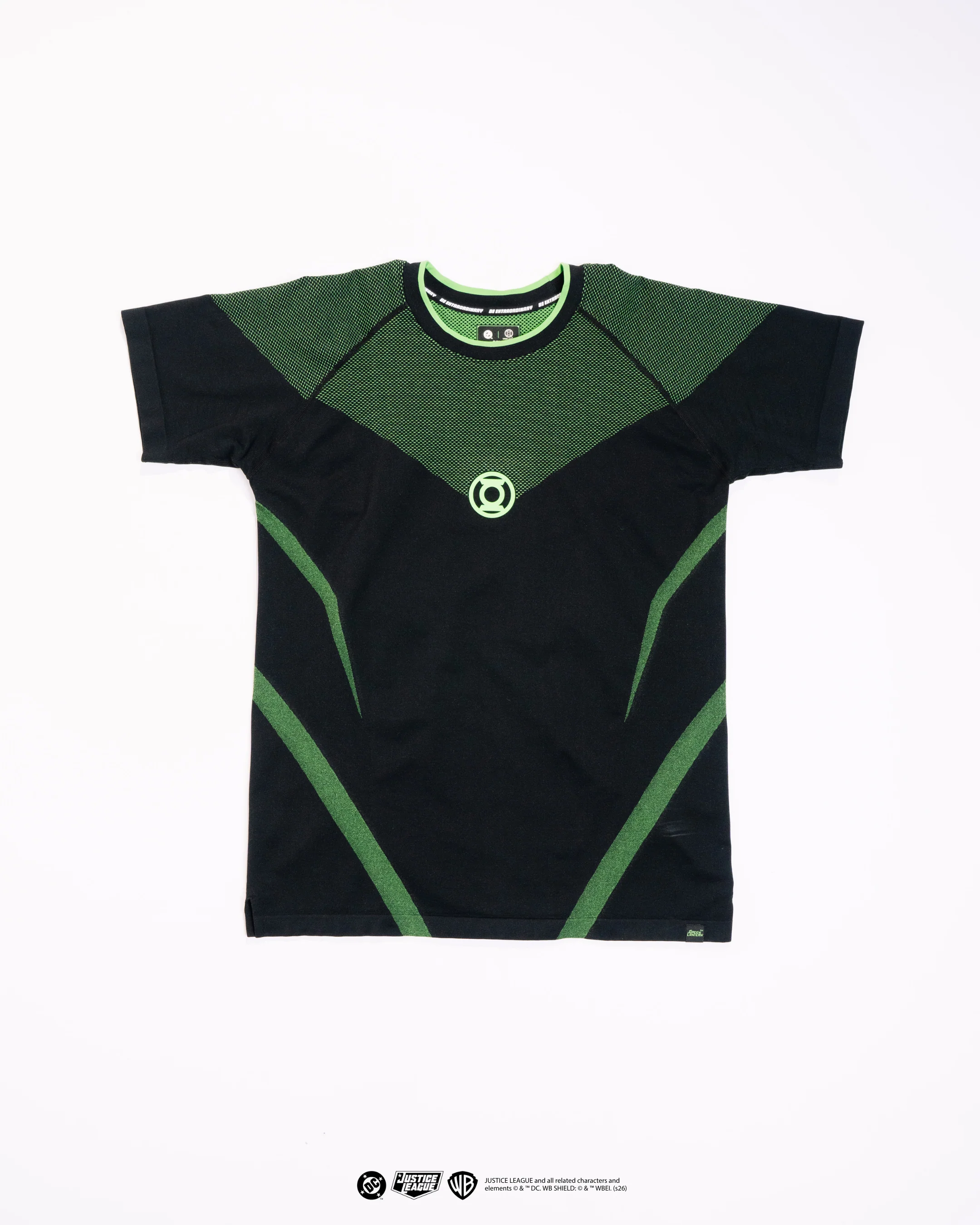 DC Super Suit™ Ultimate Collectors Bundle - Image 43