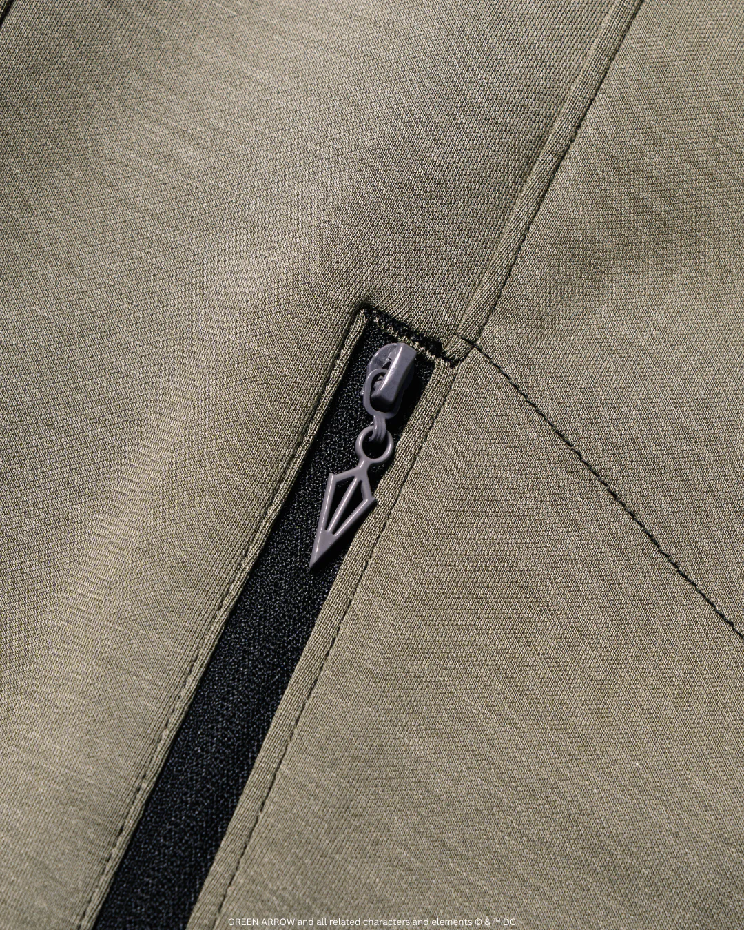 GREEN ARROW™ Limited Edition Performance Hoodie 1 of 500 - Image 19