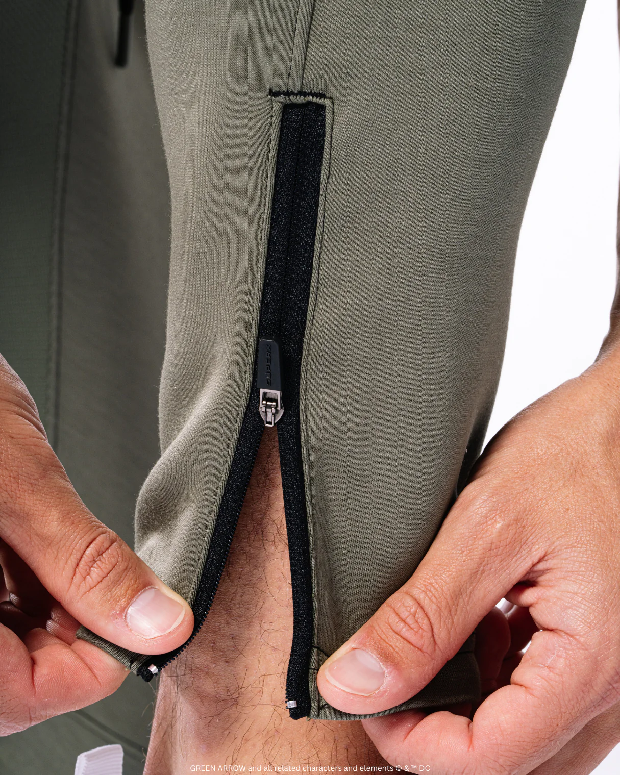 GREEN ARROW™ Limited Edition Performance Joggers 1 of 500 - Image 12