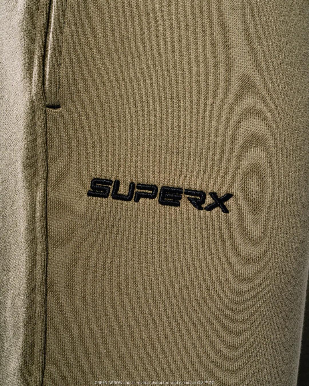 GREEN ARROW™ Arrowhead Oversized Sweats 1 of 300 - Image 9
