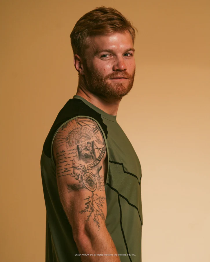 GREEN ARROW™ Archer Performance Cut Off - Image 10