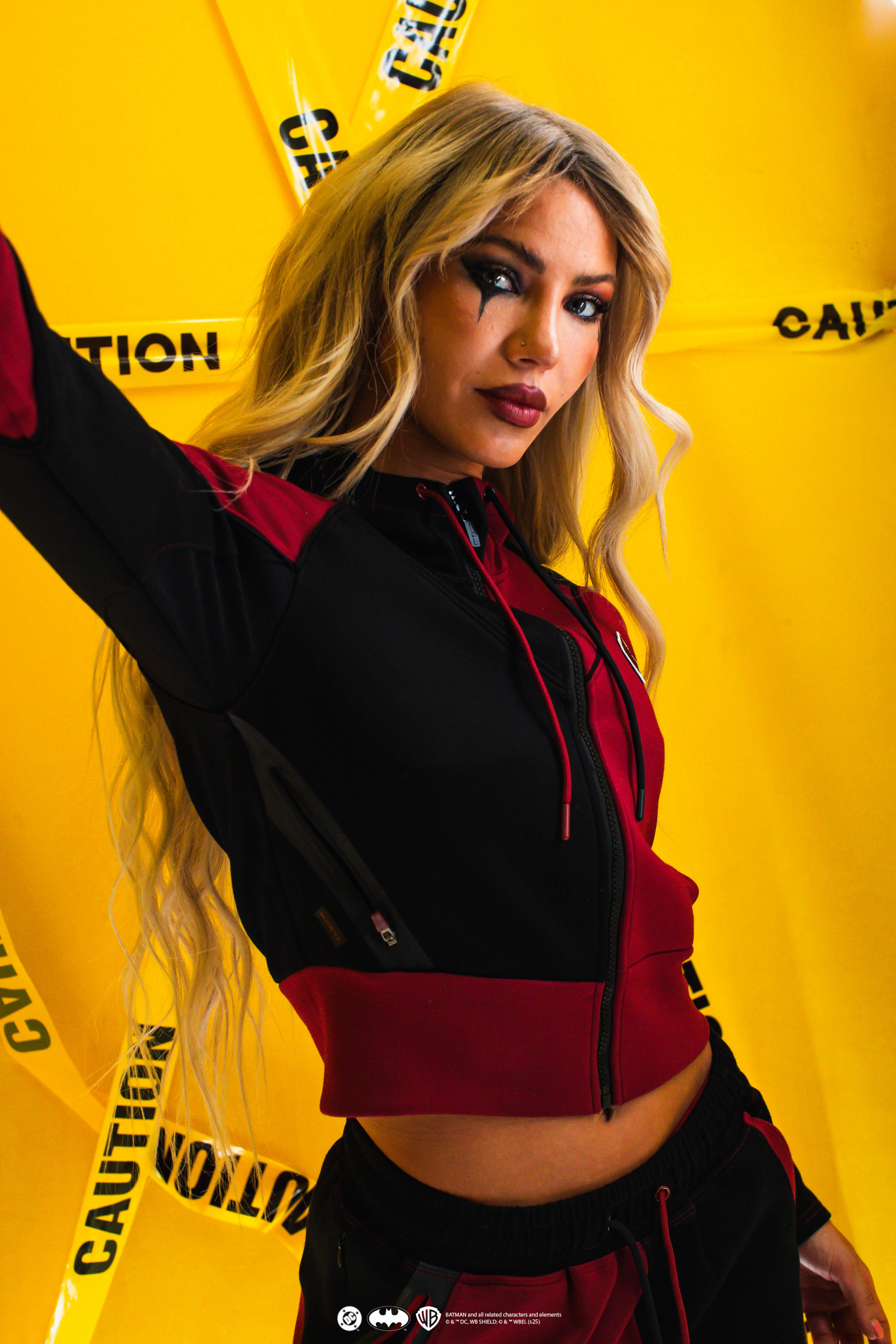 HARLEY QUINN Limited Edition Cropped Performance Hoodie 1 of 500 - Image 10
