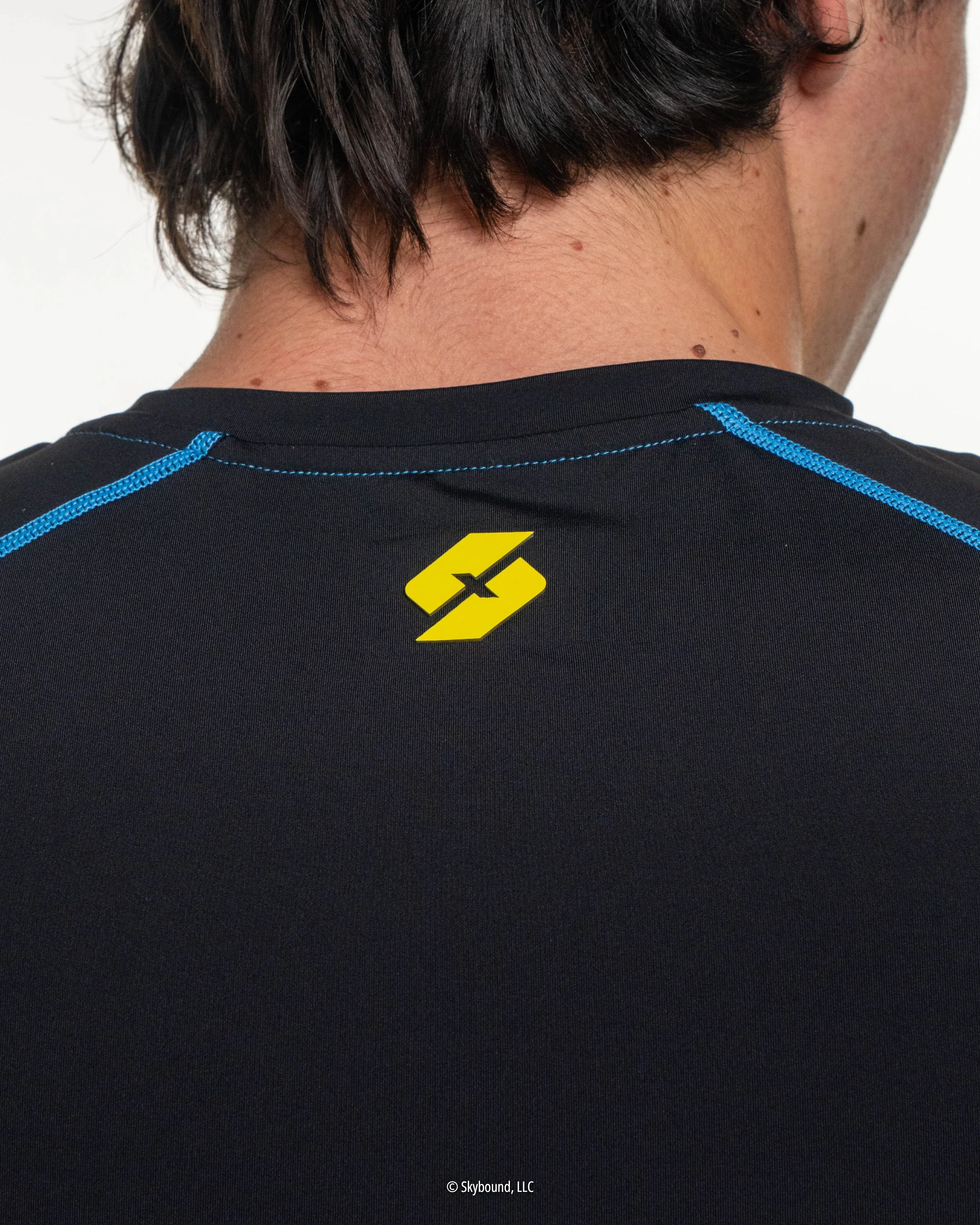 INVINCIBLEĀ® Essentials Performance Short Sleeve Tee - Black - Image 7