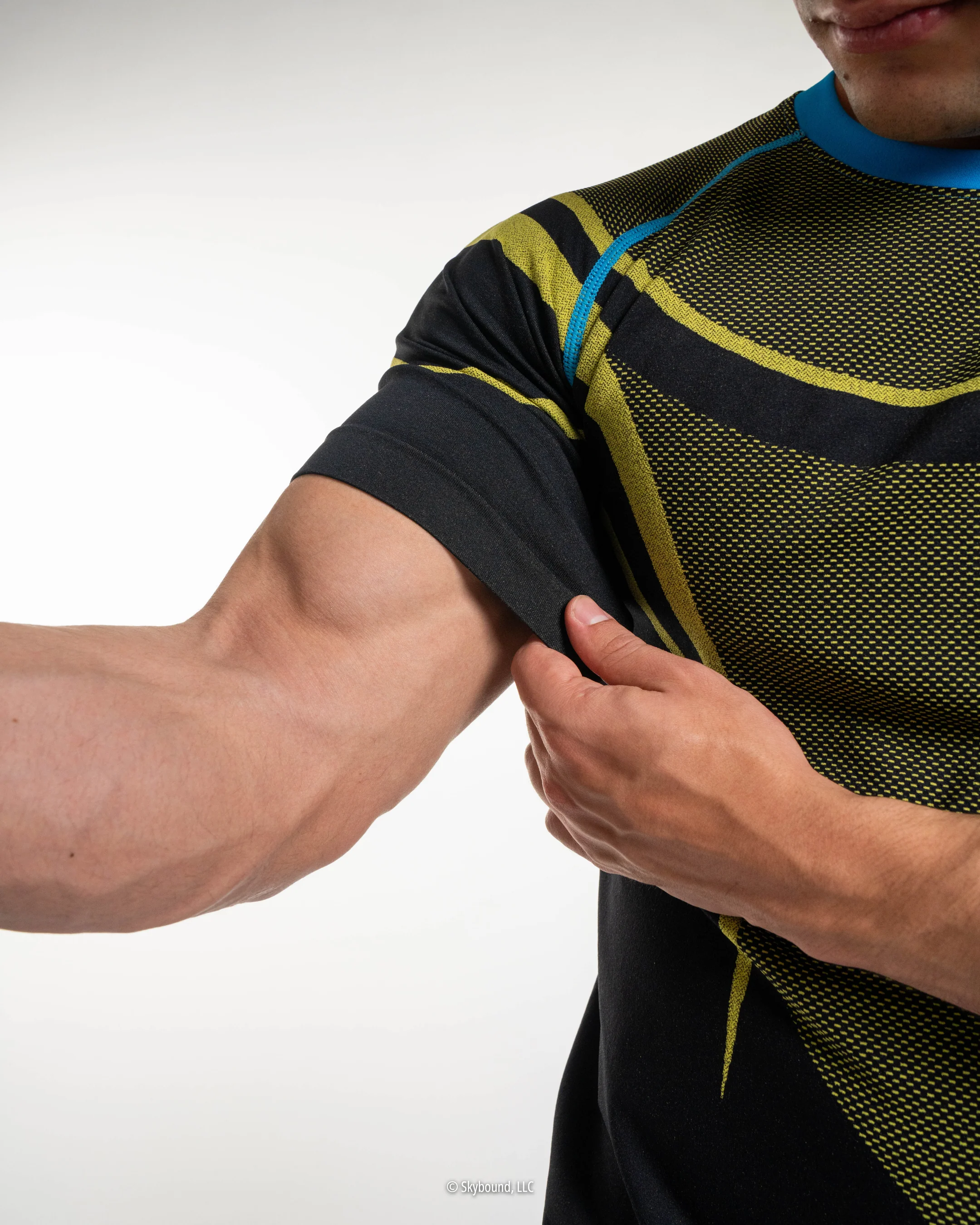 INVINCIBLE® Super Suit⢠Compression Short Sleeve - Image 10