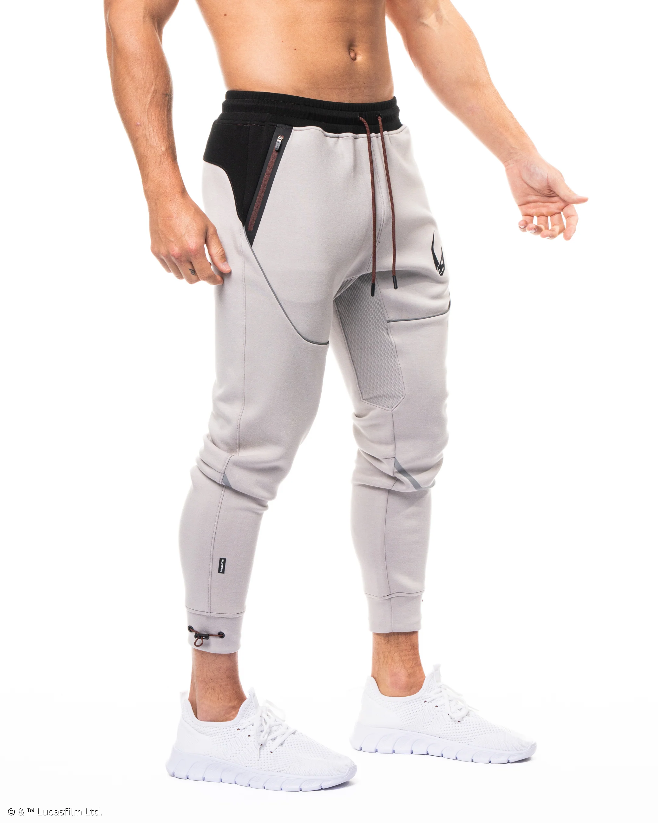STAR WARS™ The Mandalorian Beskar Performance Joggers 1 of 500 - Image 5