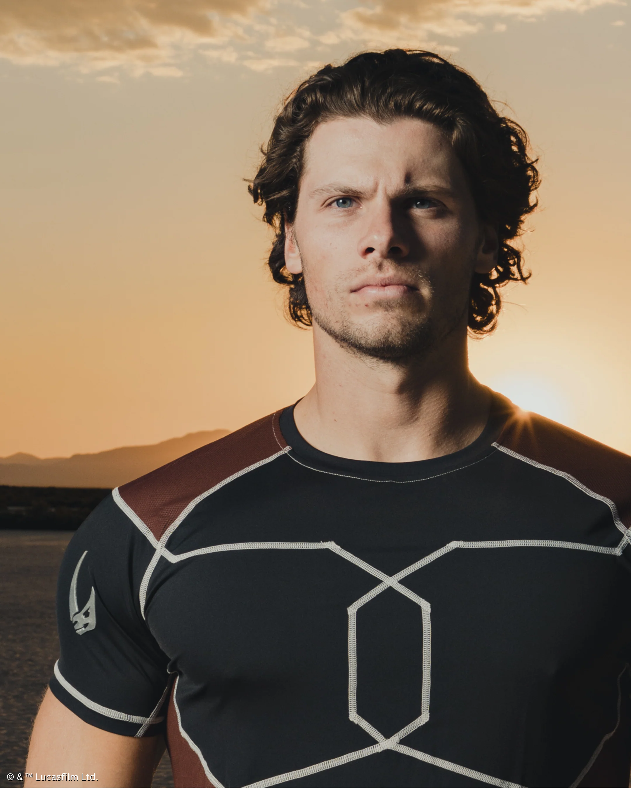STAR WARS™ The Mandalorian Beskar Performance Short Sleeve - Image 7