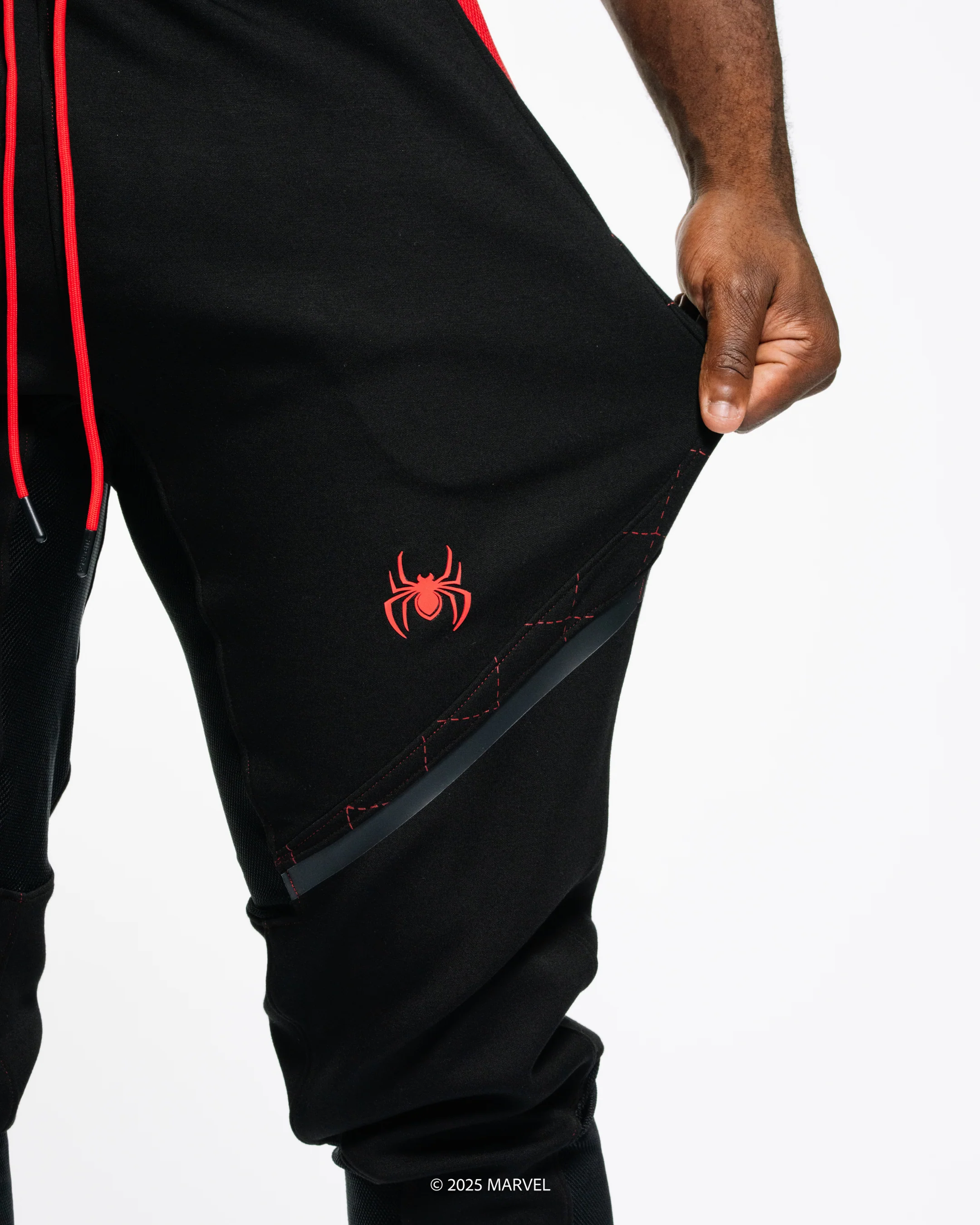 Spider-Man Miles Morales Limited Edition Performance Bundle 1 of 300 - Image 22