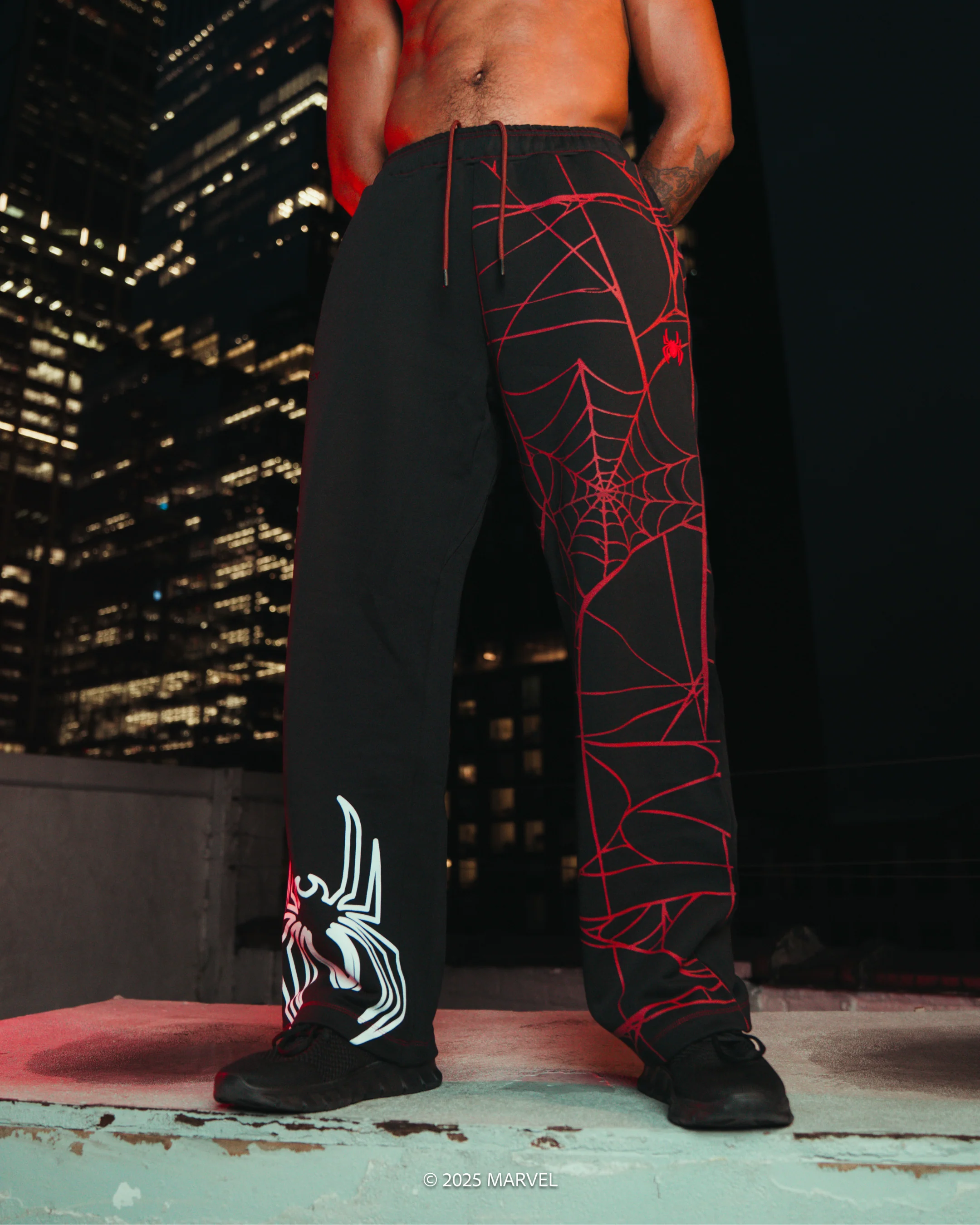 Spider-Man Miles Morales Multiverse Oversized Graphic Joggers - Quantum Red - Image 5
