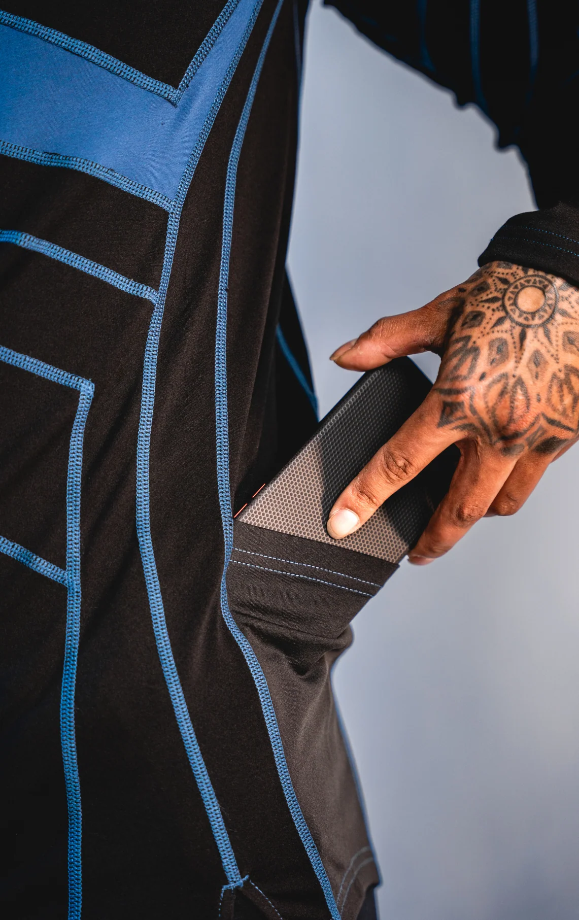 POSEIDON Performance Longsleeve - Image 5