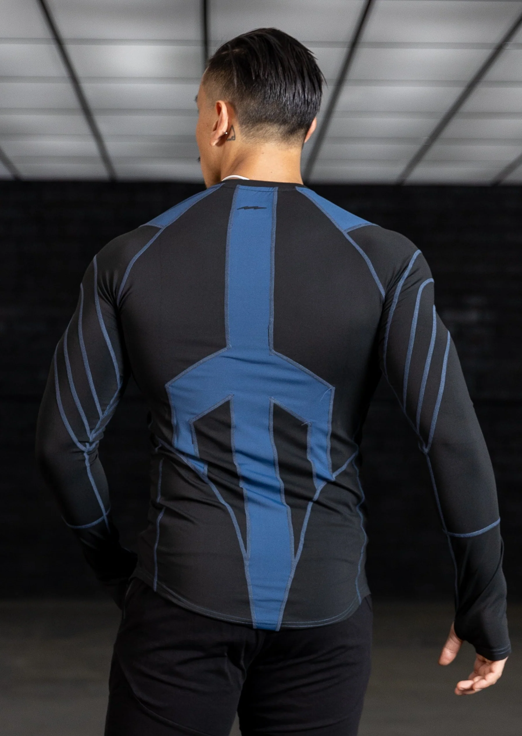 POSEIDON Performance Longsleeve - Image 9