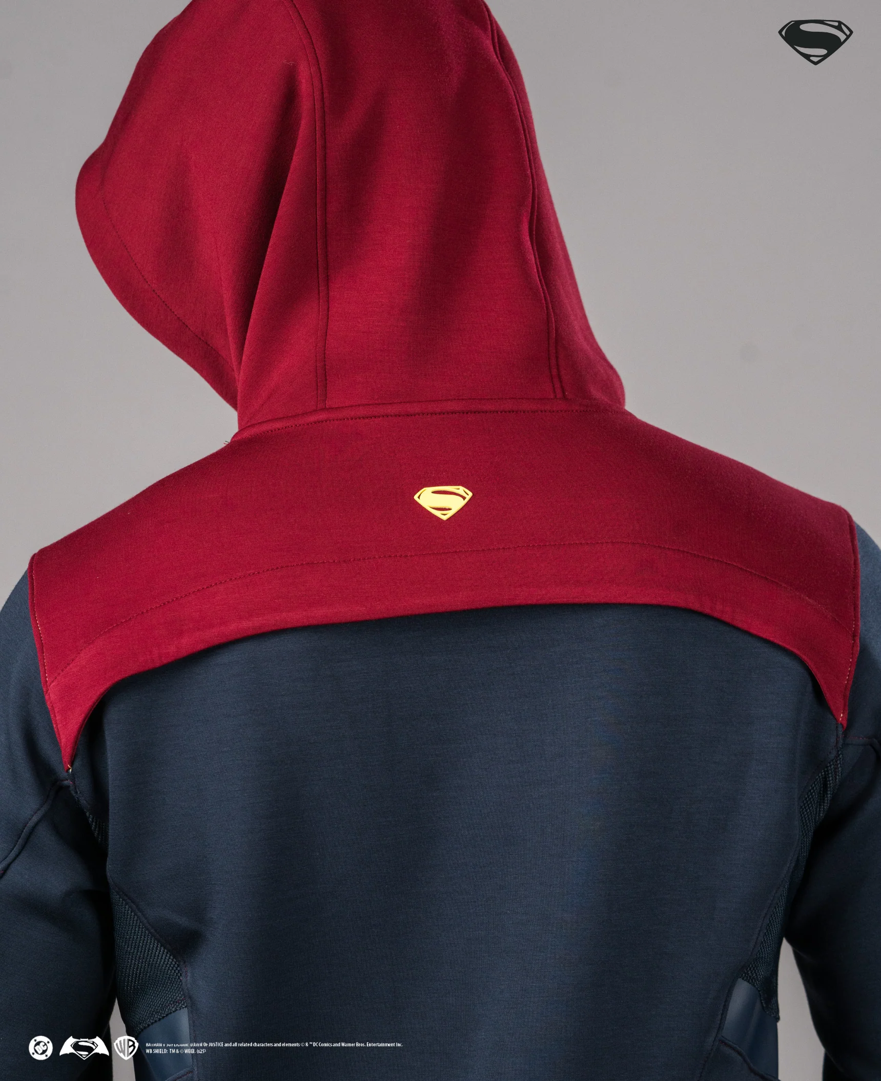 SUPERMAN BVS Limited Edition Performance Hoodie - Image 6