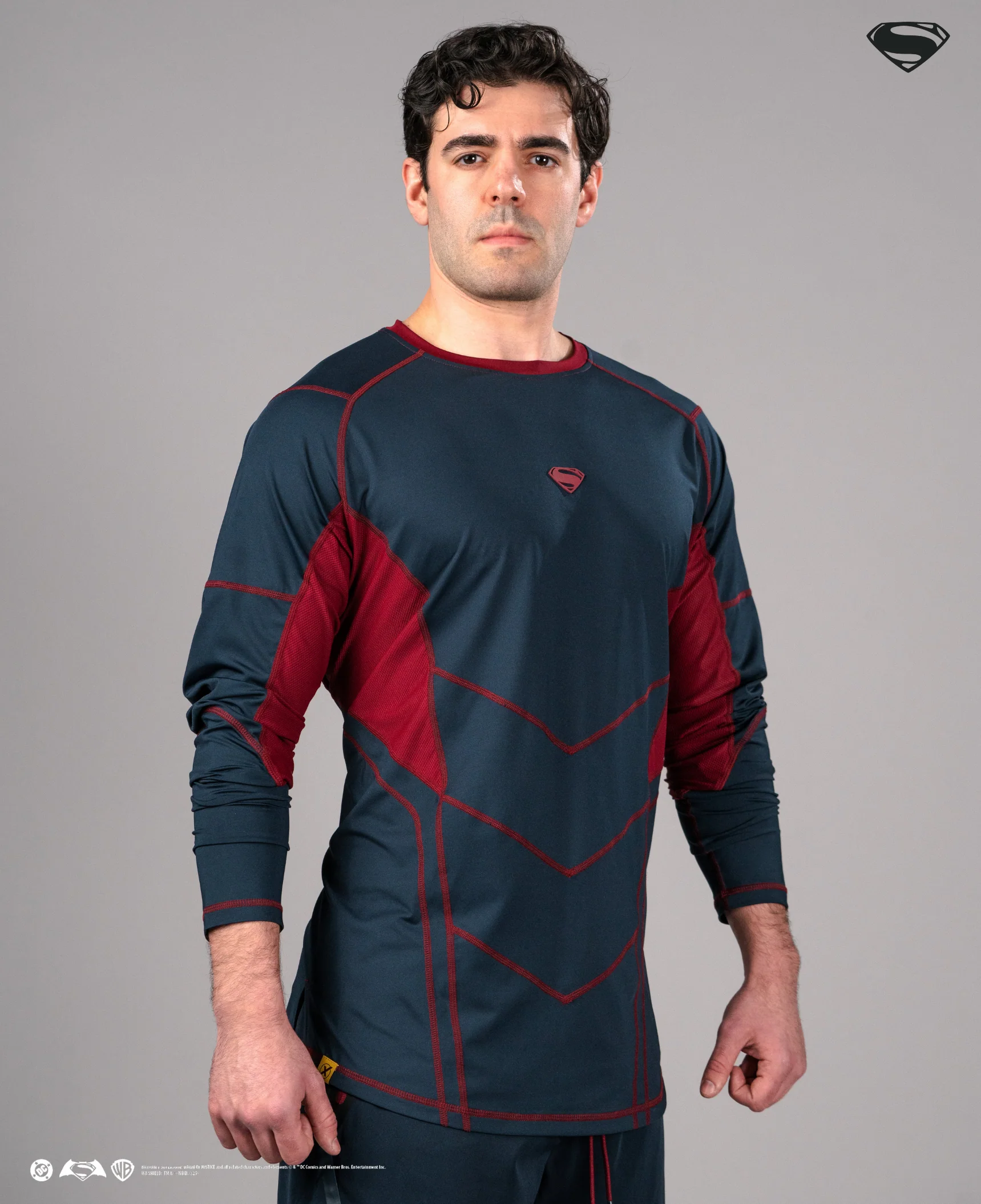 SUPERMAN BVS Performance Long Sleeve - Image 6