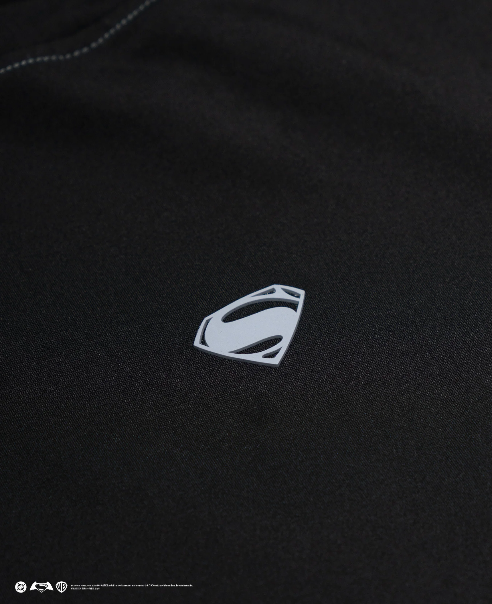 SUPERMAN BVS Performance Short Sleeve - Regeneration Black - Image 4