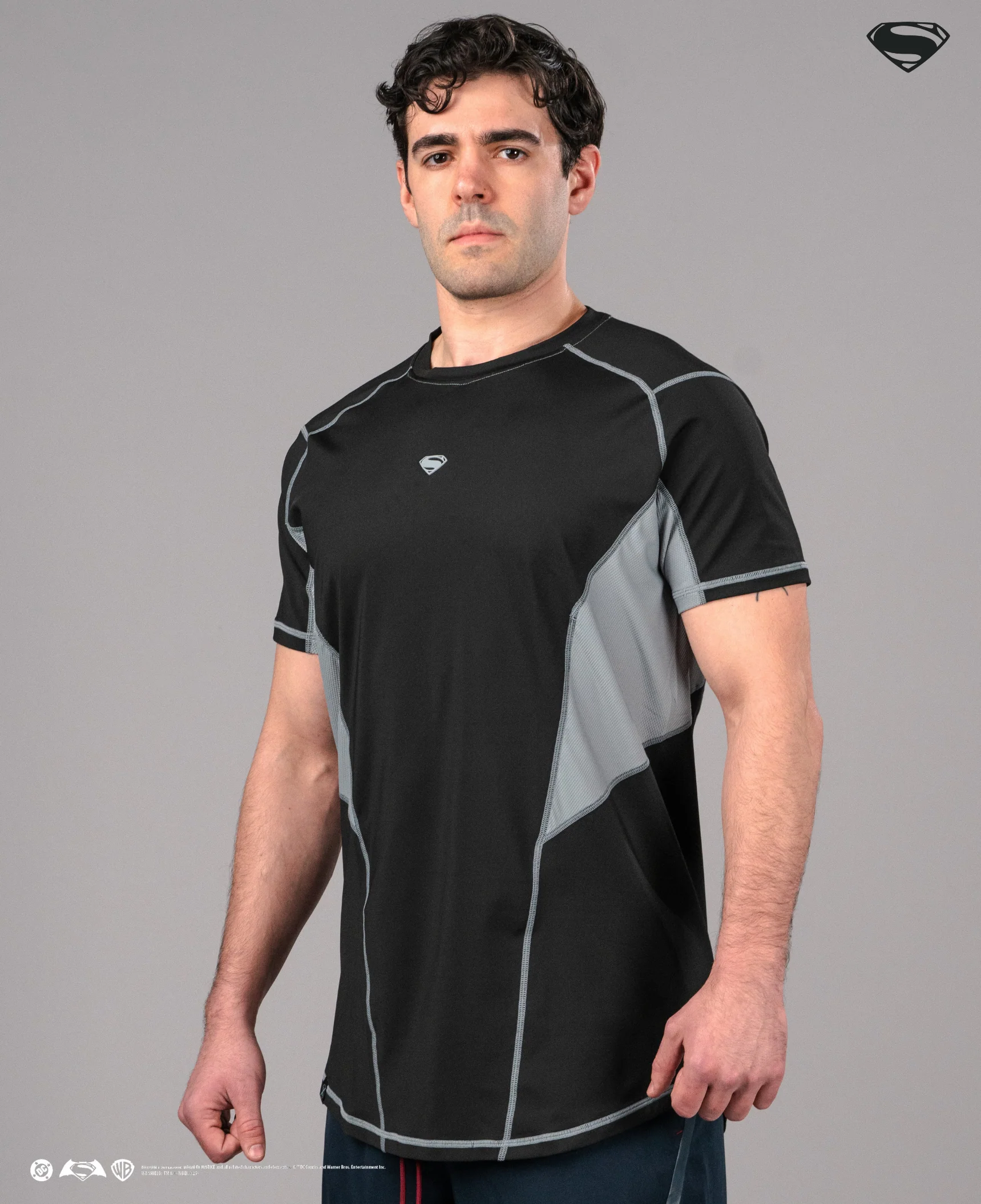 SUPERMAN BVS Performance Short Sleeve - Regeneration Black - Image 6