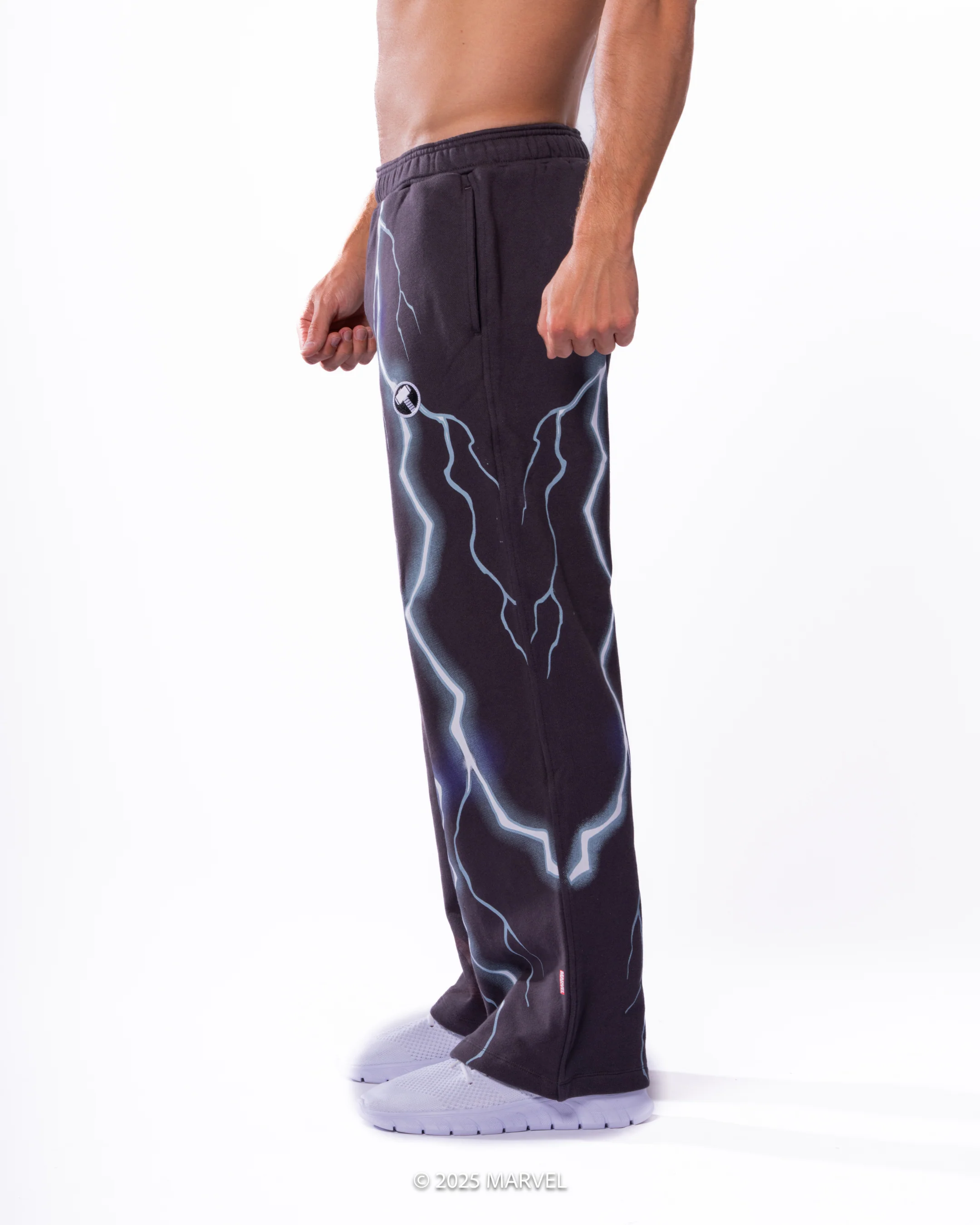 THOR 'God of Thunder' Oversized Graphic Sweats 1 of 300 - Image 4
