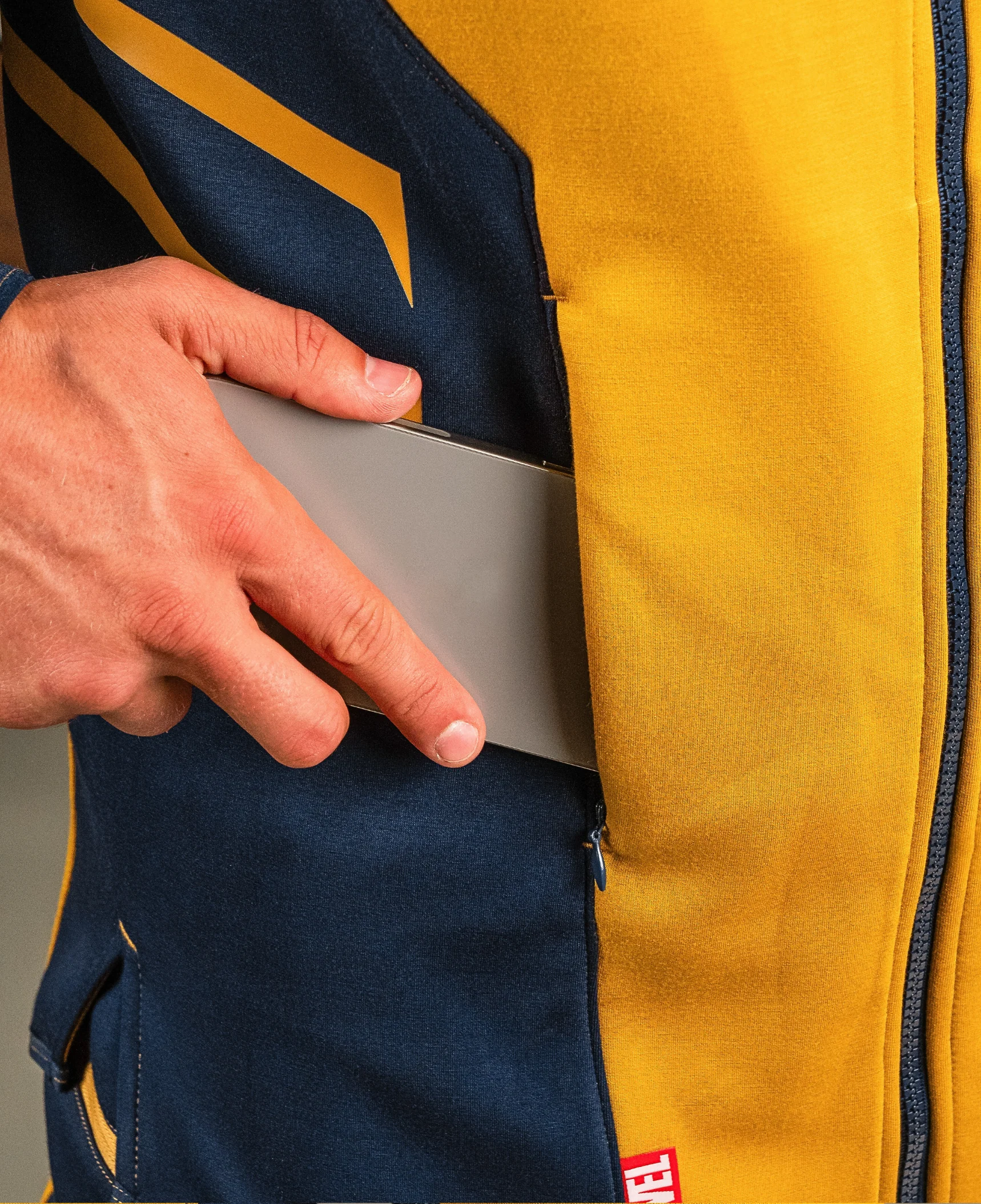 WOLVERINE Performance Hoodie - Image 10