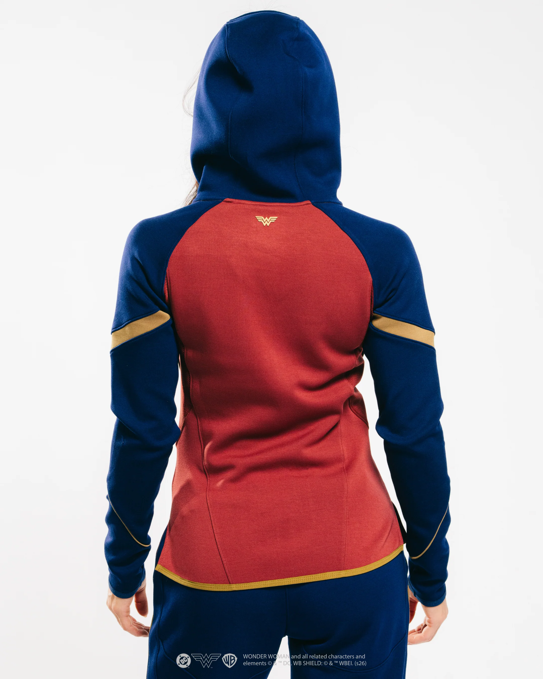 WONDER WOMAN LIMITED EDITION PERFORMANCE BUNDLE 1 of 300 - Image 10