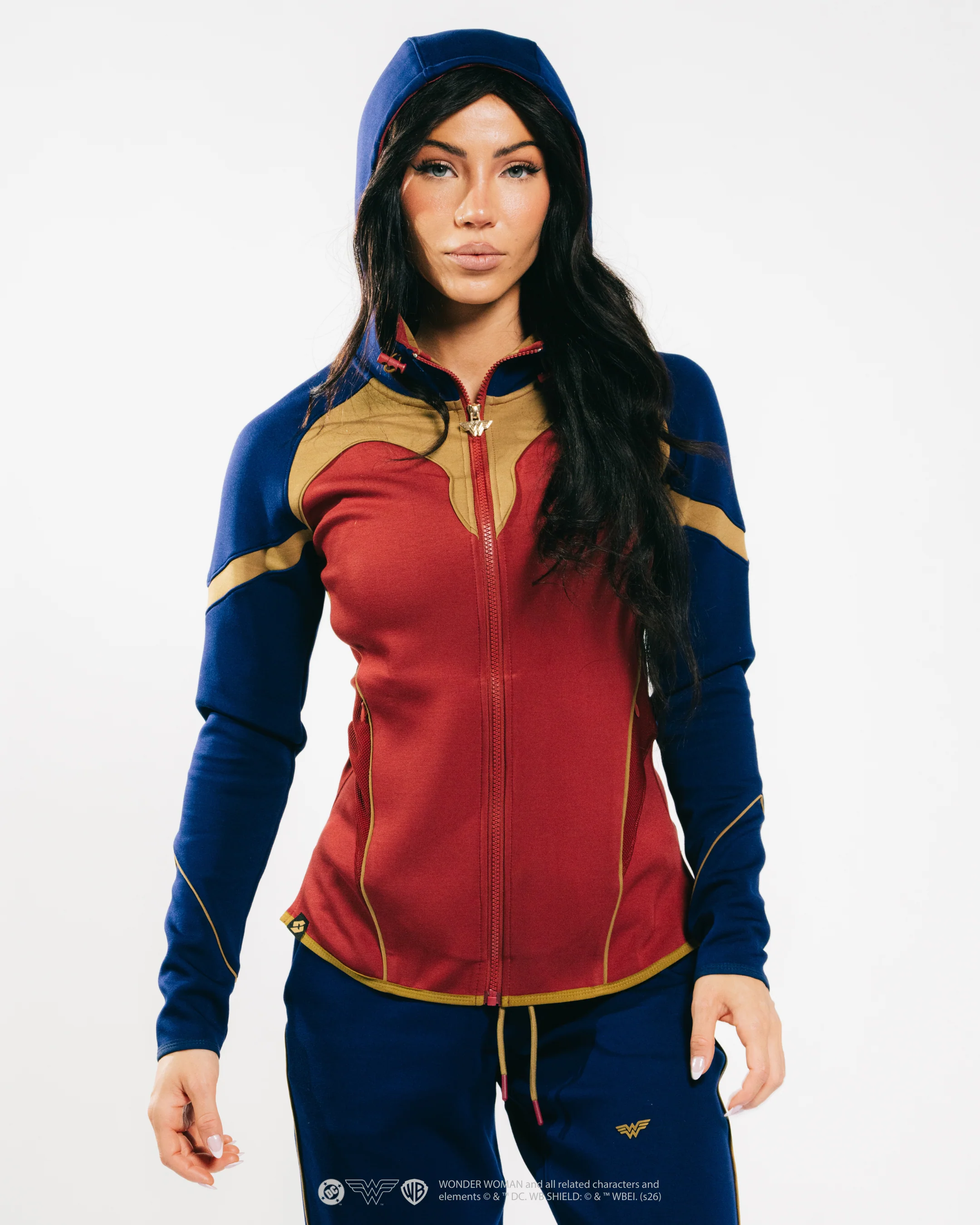 WONDER WOMAN LIMITED EDITION PERFORMANCE BUNDLE 1 of 300 - Image 13