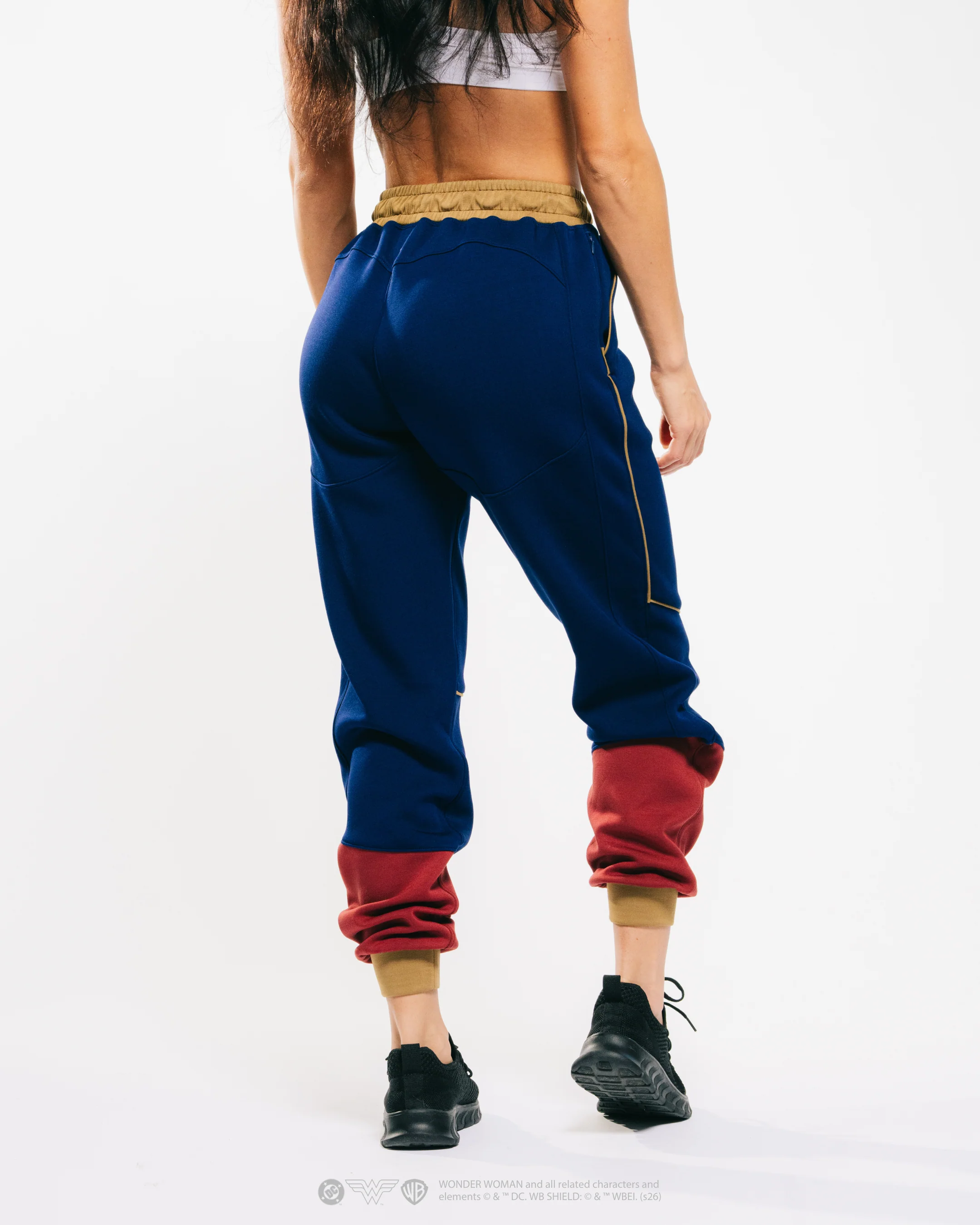 WONDER WOMAN LIMITED EDITION PERFORMANCE JOGGERS 1 of 300 - Image 14