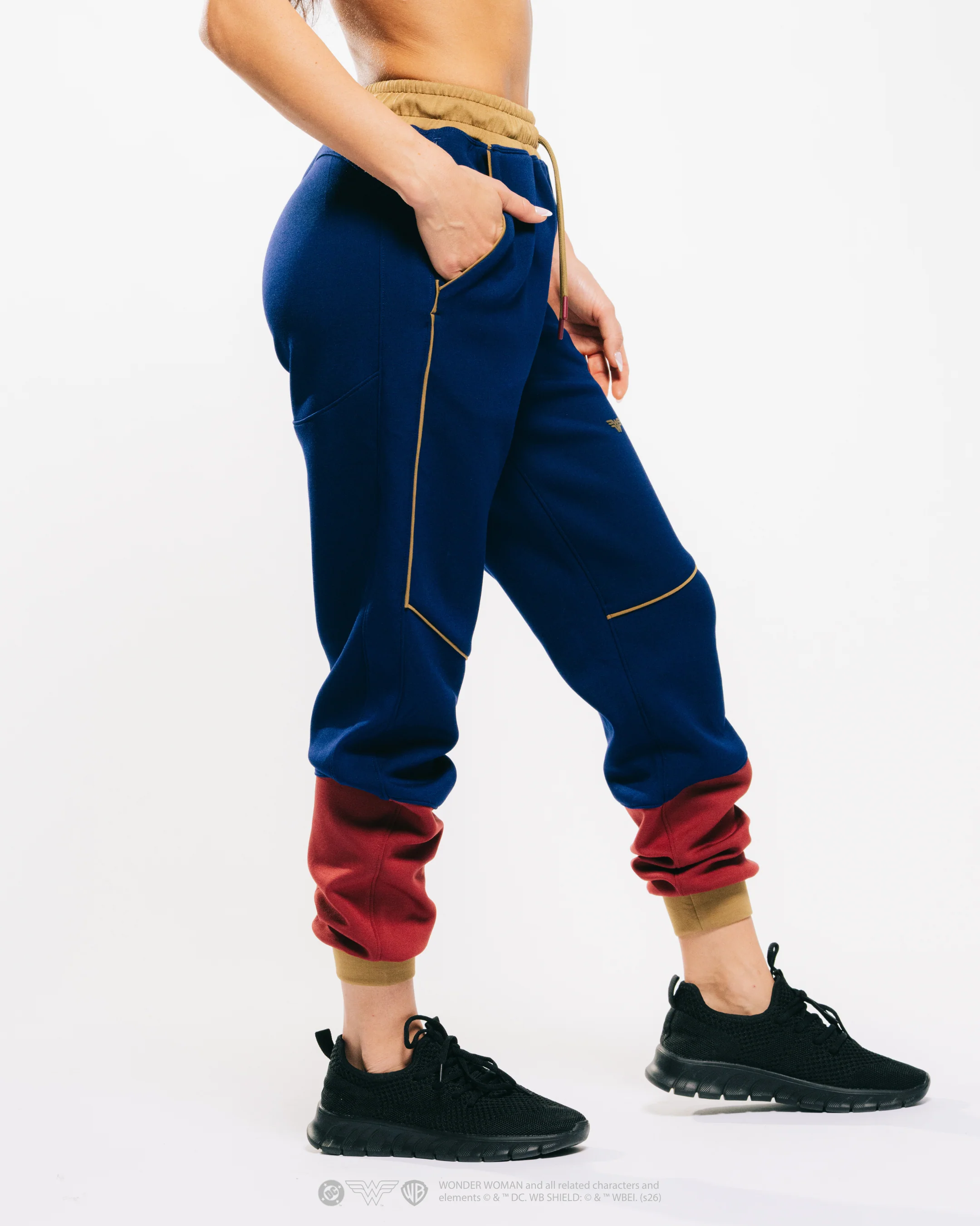 WONDER WOMAN LIMITED EDITION PERFORMANCE JOGGERS 1 of 300 - Image 15