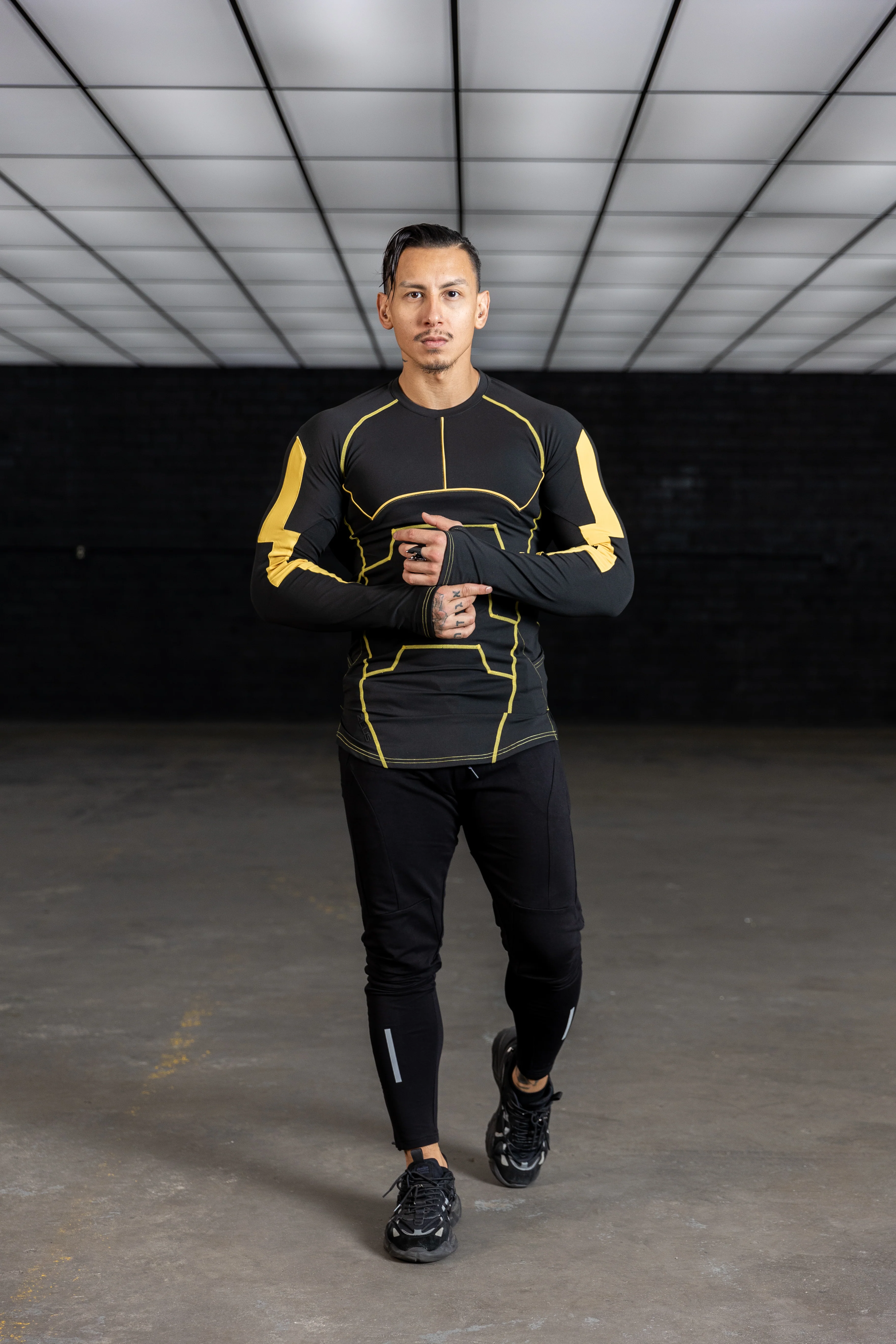 ZEUS Performance Longsleeve - Image 13