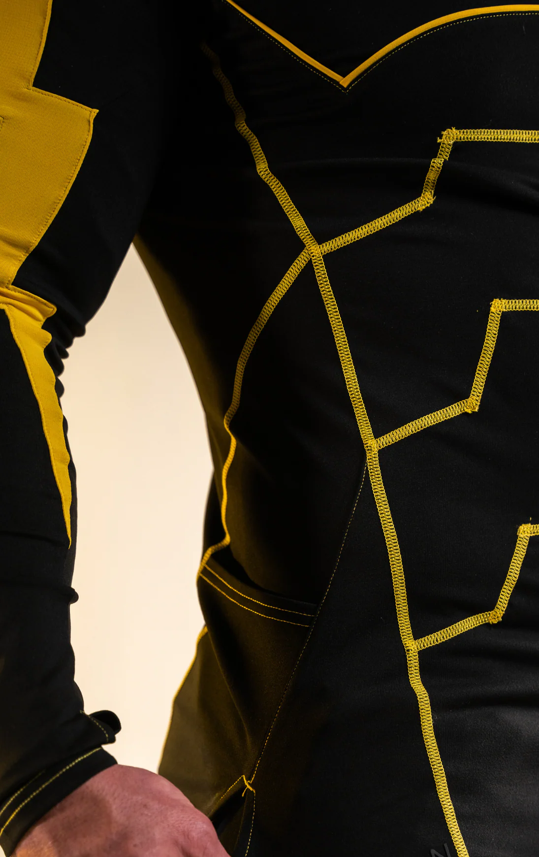 ZEUS Performance Longsleeve - Image 6